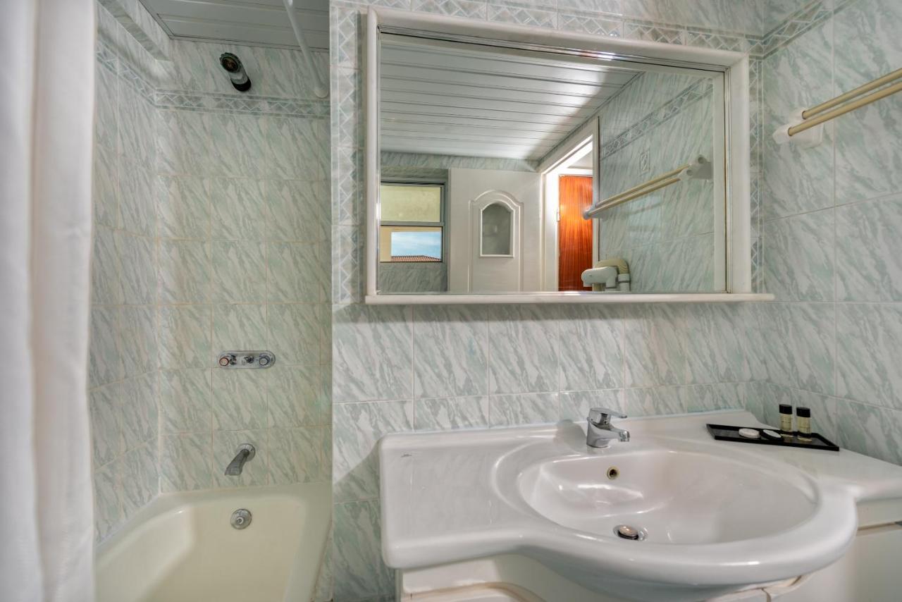 Porto Iliessa Hotel Argassi Buitenkant foto