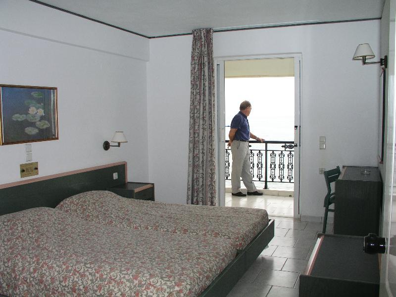 Porto Iliessa Hotel Argassi Buitenkant foto
